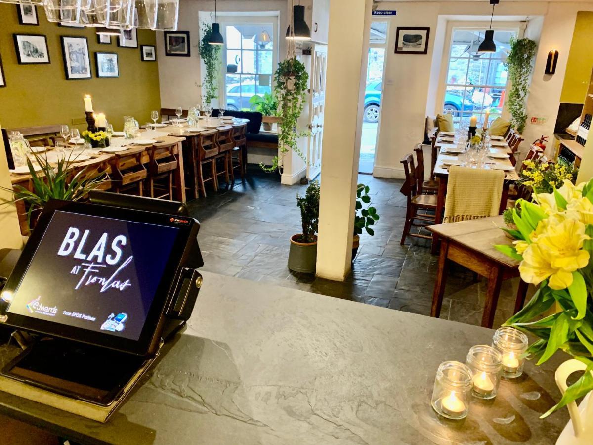 Blas At Fronlas Cafe - The Heart Of Newport Newport  Esterno foto