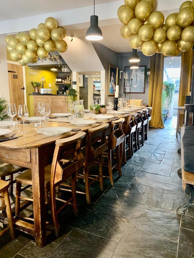 Blas At Fronlas Cafe - The Heart Of Newport Newport  Esterno foto